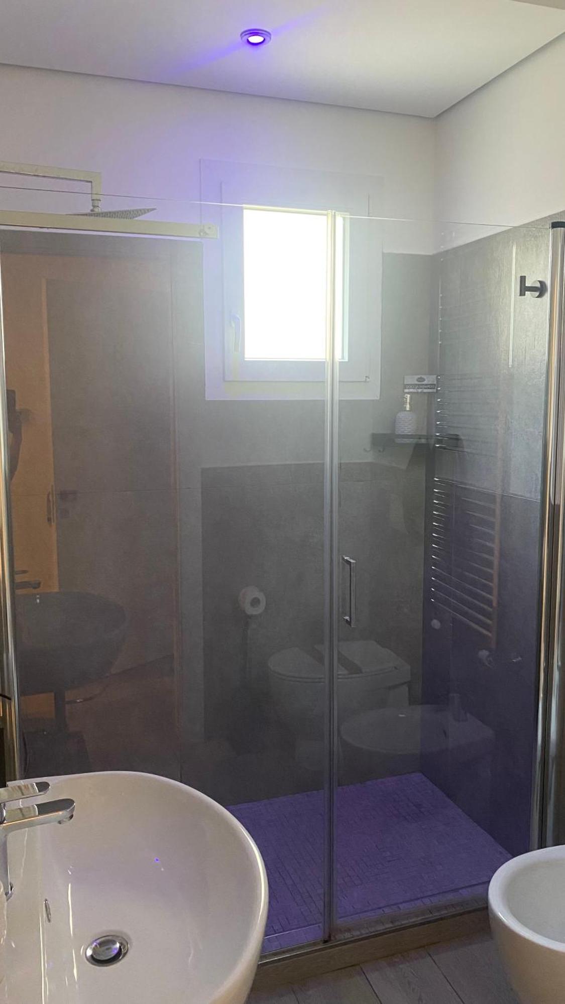 Grey House Guest House Luxury Latina Luaran gambar